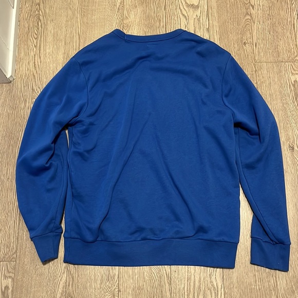 GAP crewneck size large - Picture 2 of 2